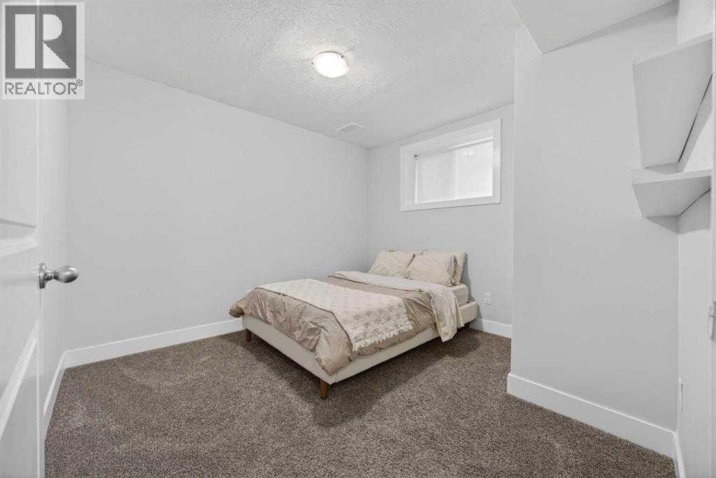 1, 129 12 Avenue NW — photo 33