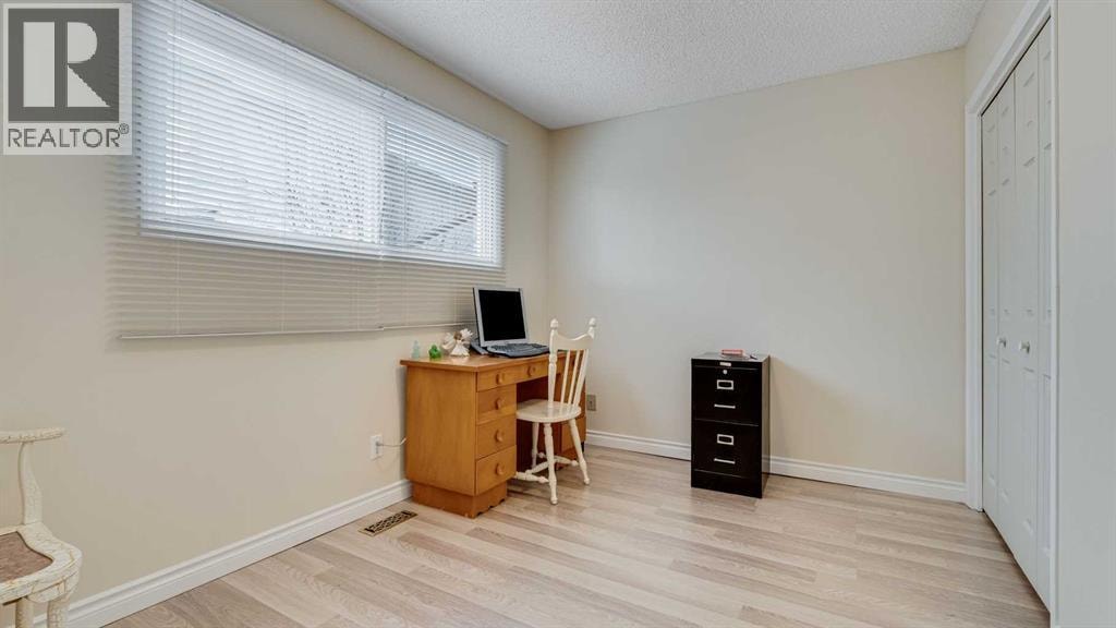504 Suntree Place — photo 25
