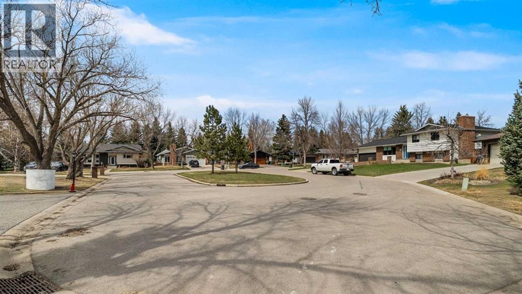 504 Suntree Place — photo 42