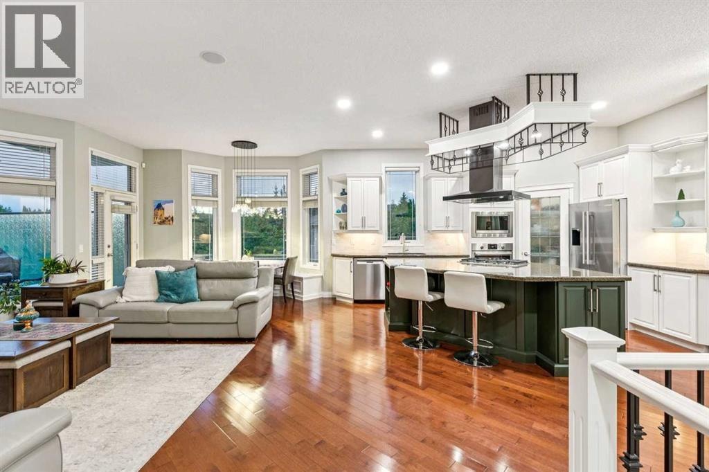 5 Royal Crest Terrace NW — photo 15