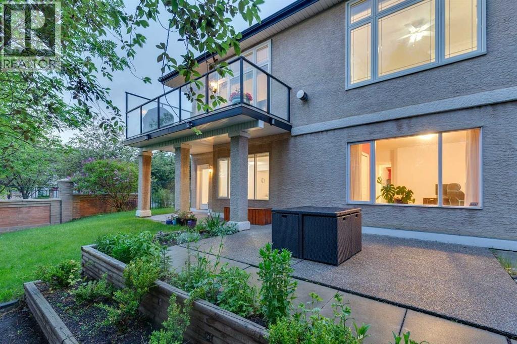5 Royal Crest Terrace NW — photo 42