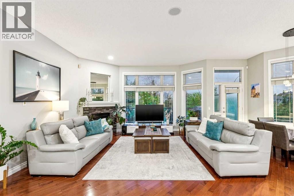 5 Royal Crest Terrace NW — photo 9