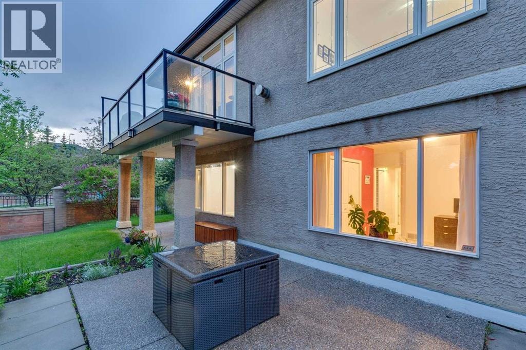 5 Royal Crest Terrace NW — photo 41