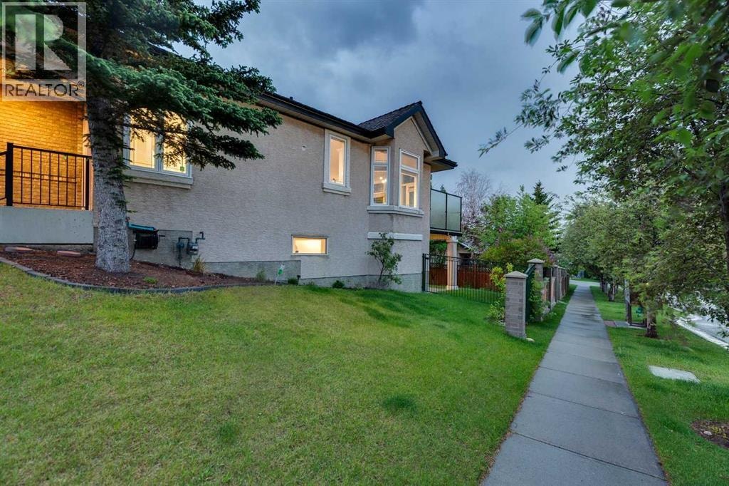 5 Royal Crest Terrace NW — photo 45