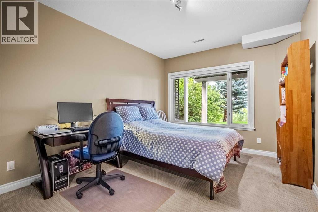 136 Patrick View SW — photo 40