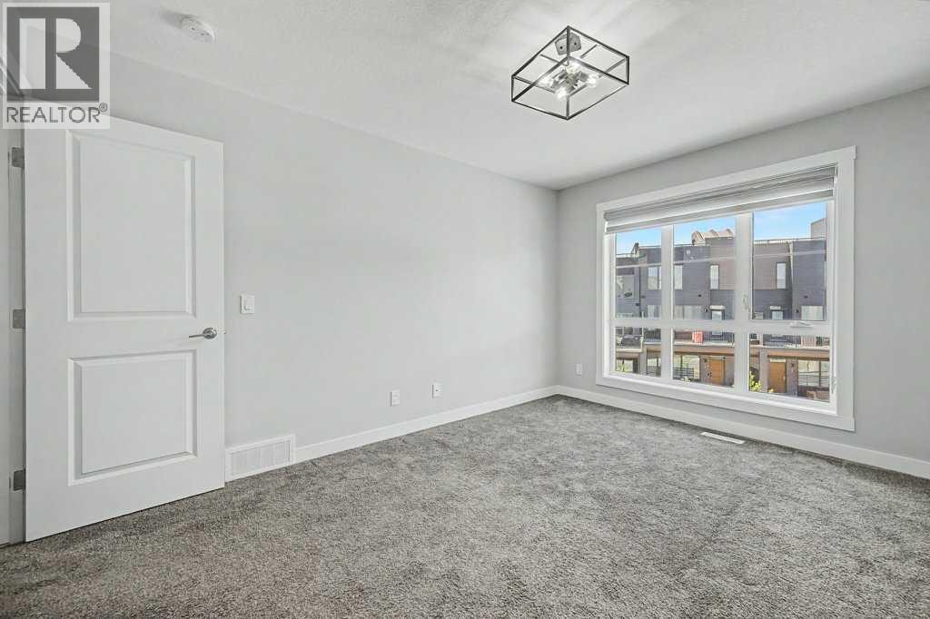142 Sovereign Common SW — photo 28