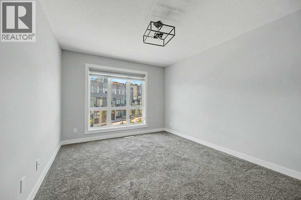 142 Sovereign Common SW — photo 22