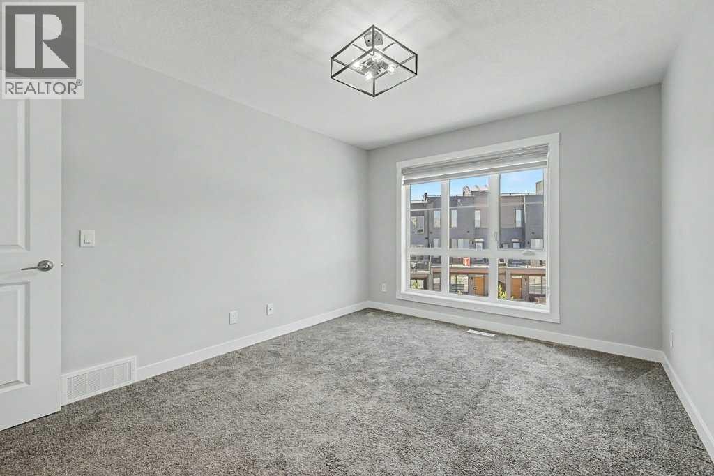 142 Sovereign Common SW — photo 27