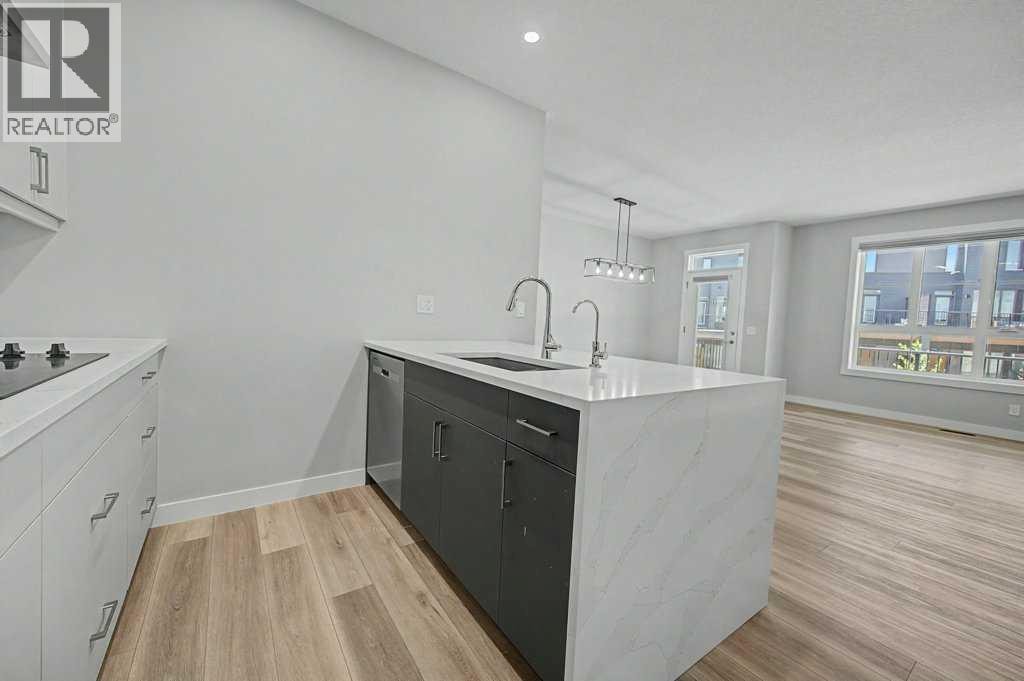 142 Sovereign Common SW — photo 14