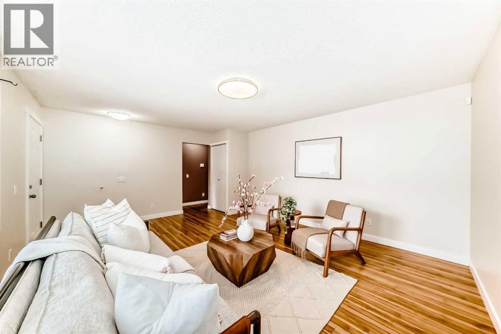6607 Malvern Road NE — photo 8