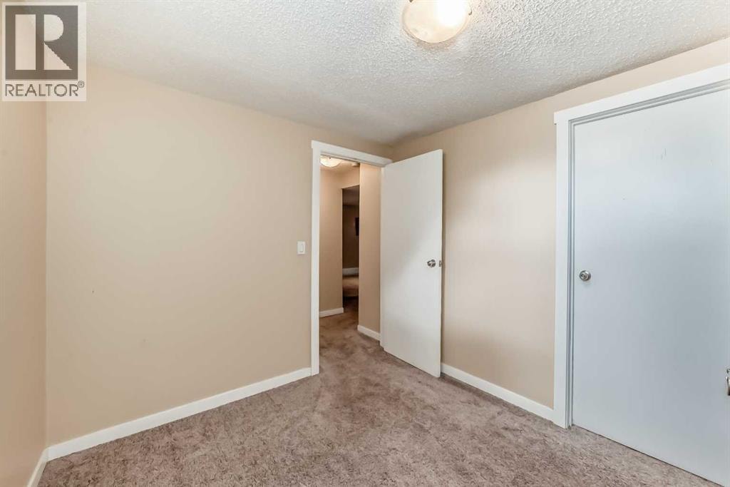 6607 Malvern Road NE — photo 17