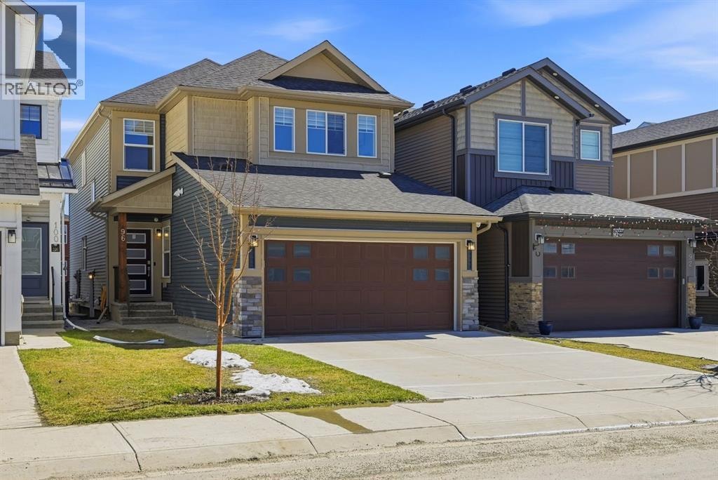 96 Homestead Grove NE — photo 1
