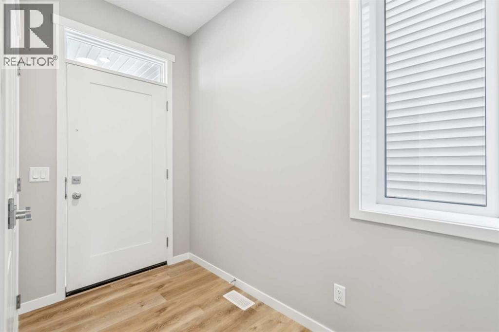 75 Hotchkiss Way SE — photo 3
