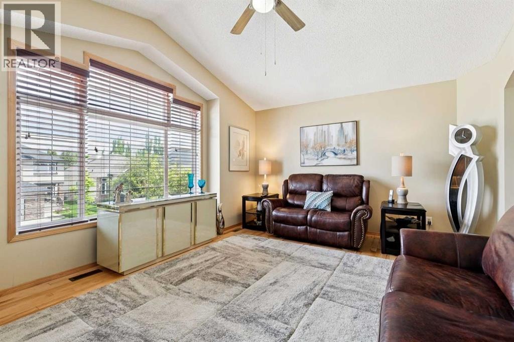 202 Crystal Green Place — photo 32