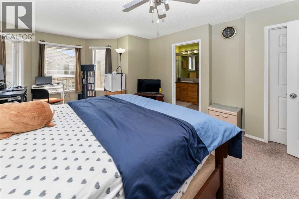 63 Hawkmount Green NW — photo 22