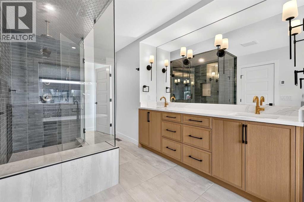 1746 49 Avenue SW — photo 30