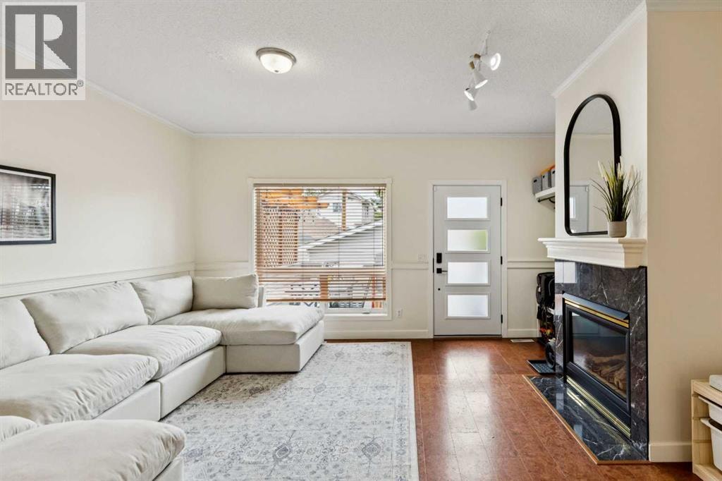 718 53 Avenue SW — photo 14