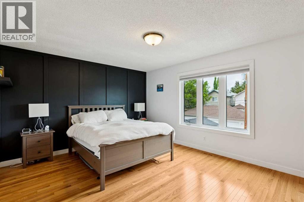 718 53 Avenue SW — photo 19