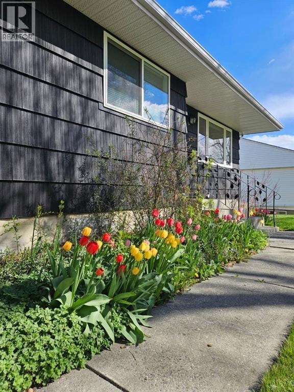 254 Hendon Drive NW — photo 33