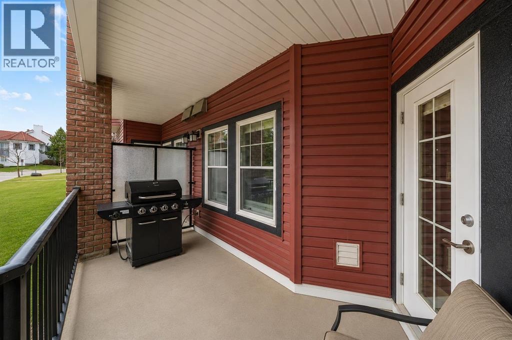 117, 60 Royal Oak Plaza NW — photo 9