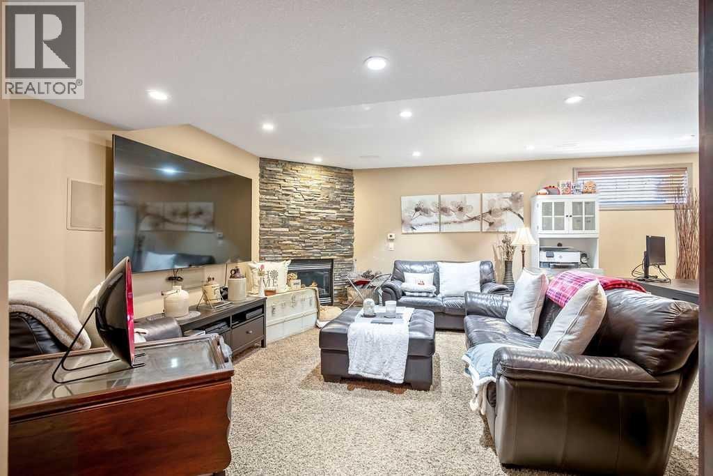 49 Spring Meadows Bay — photo 18