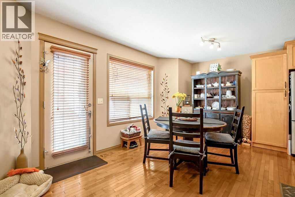 49 Spring Meadows Bay — photo 7