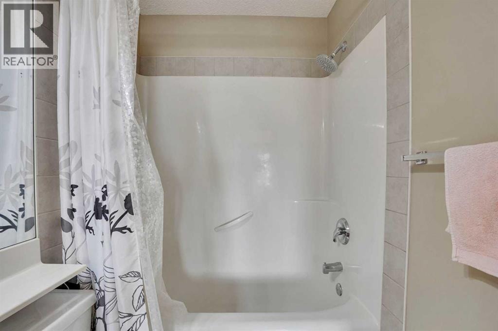 75 Taralea Crescent NE — photo 27