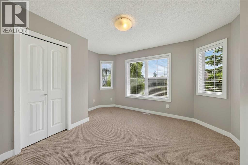 161 Everoak Gardens SW — photo 25
