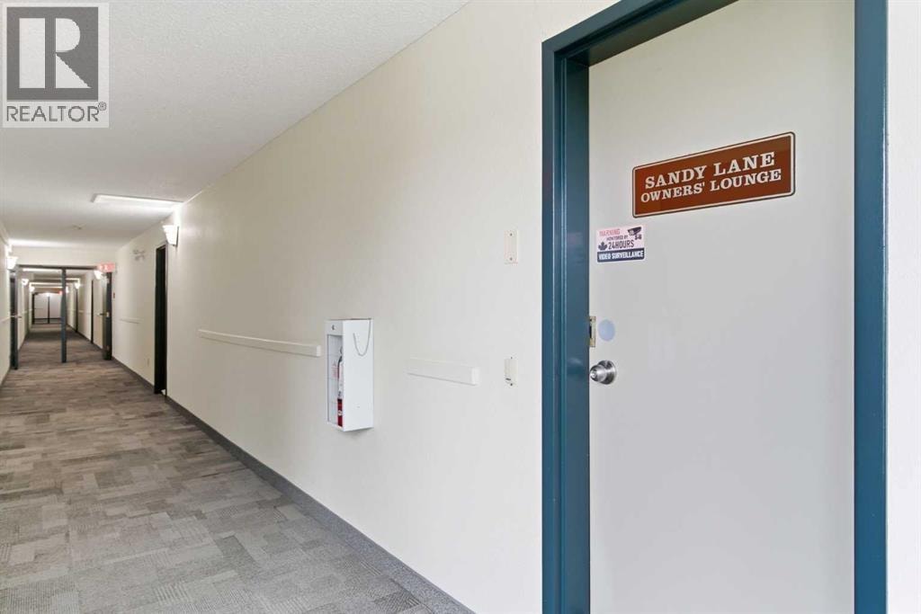 310, 550 Westwood Drive SW — photo 18