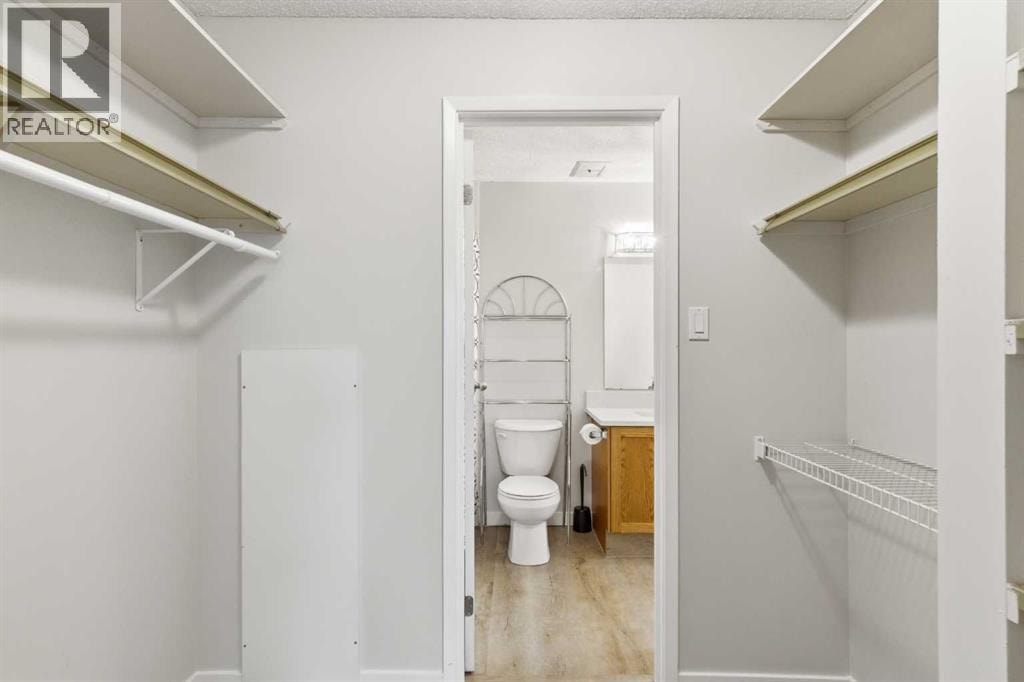 310, 550 Westwood Drive SW — photo 10