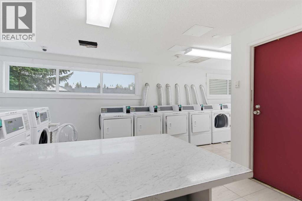 310, 550 Westwood Drive SW — photo 17