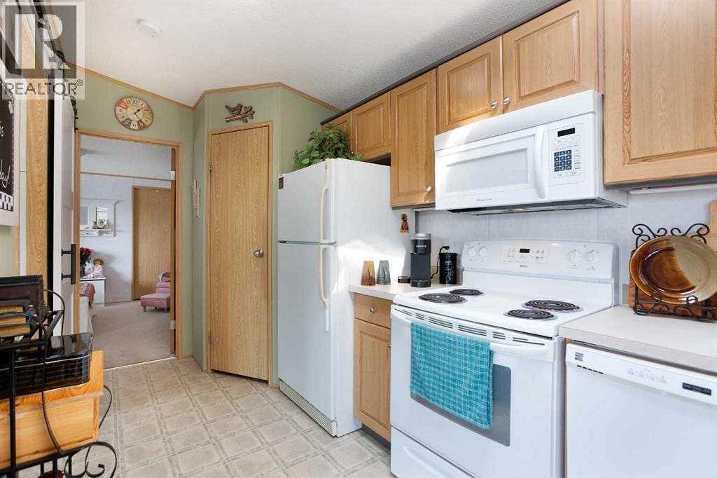 287, 99 Arbour Lake Road NW — photo 18