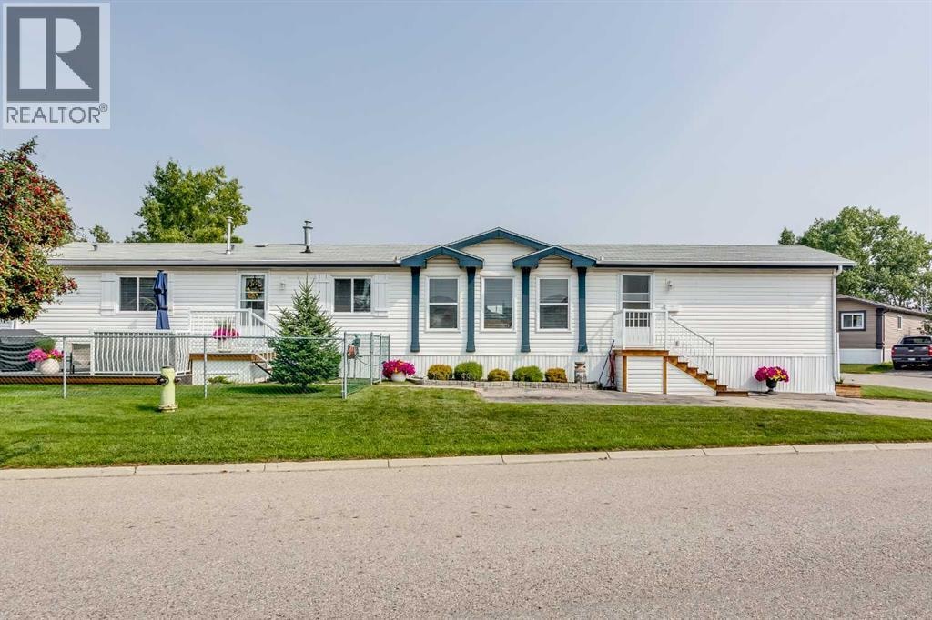 287, 99 Arbour Lake Road NW — photo 3