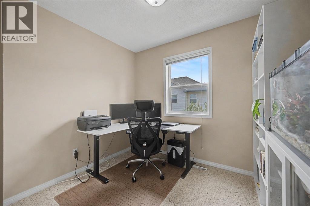 65 Royal Birch Villas NW — photo 22