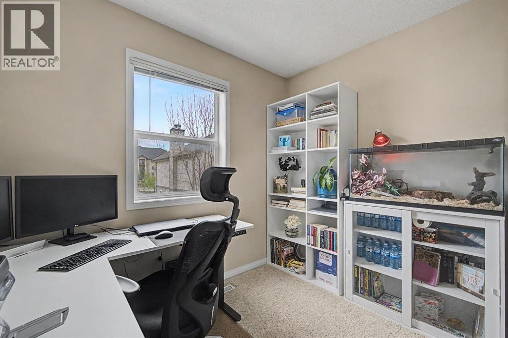 65 Royal Birch Villas NW — photo 21