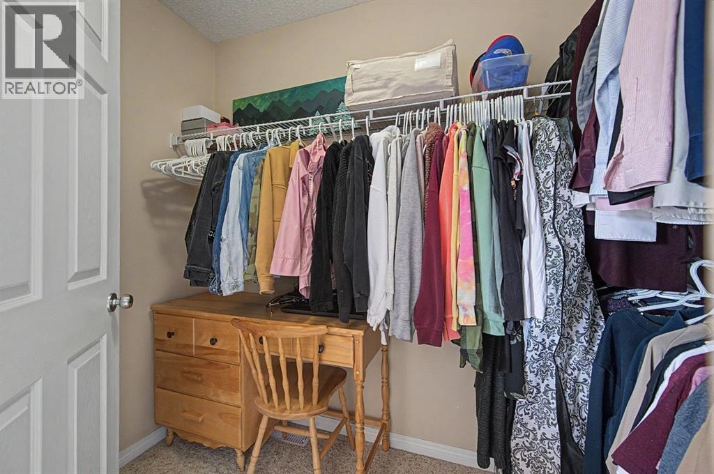 65 Royal Birch Villas NW — photo 20