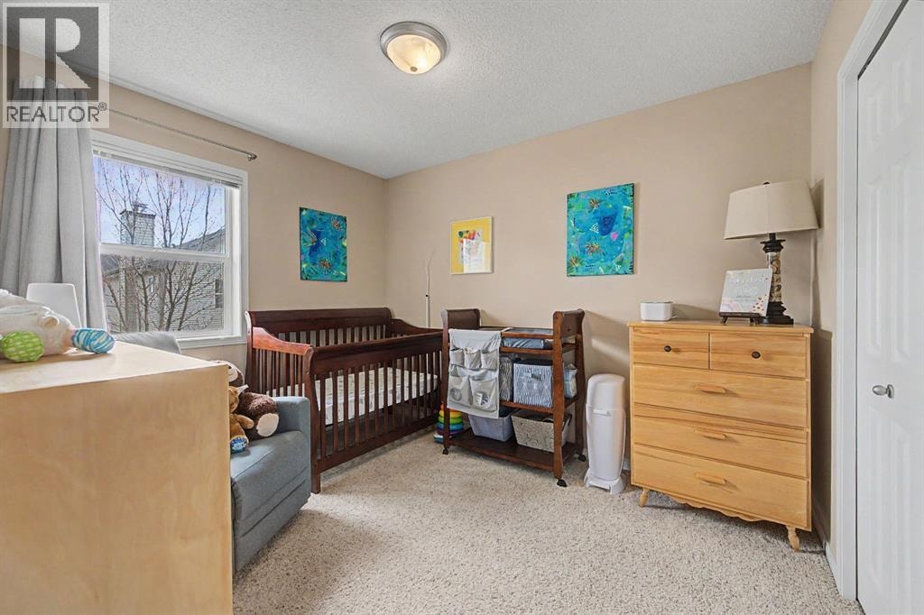65 Royal Birch Villas NW — photo 13