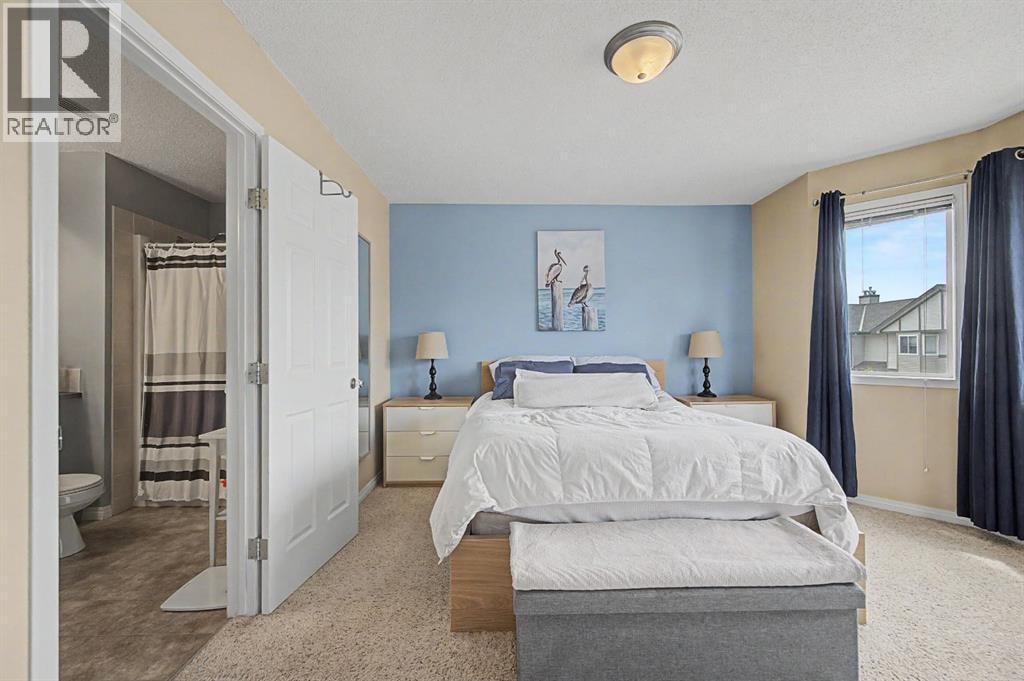 65 Royal Birch Villas NW — photo 18