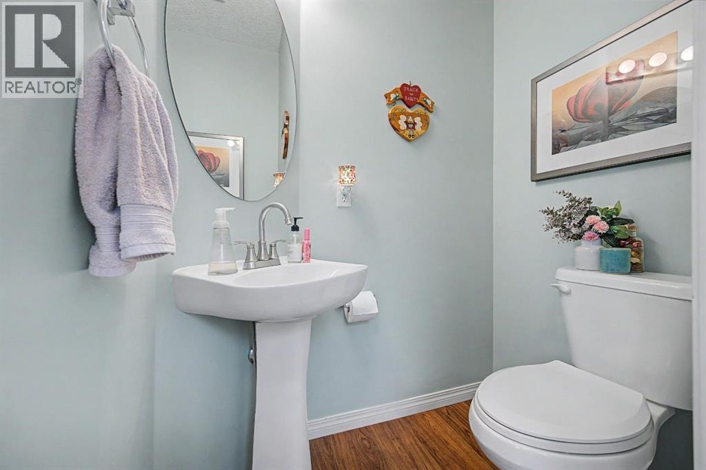 65 Royal Birch Villas NW — photo 11