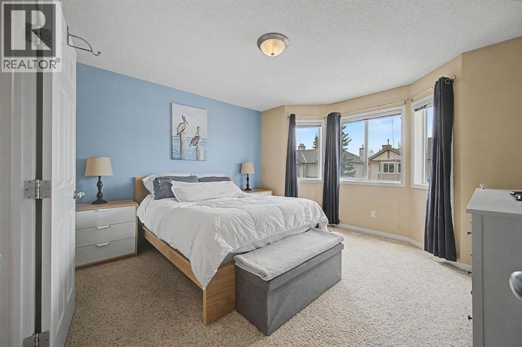 65 Royal Birch Villas NW — photo 17