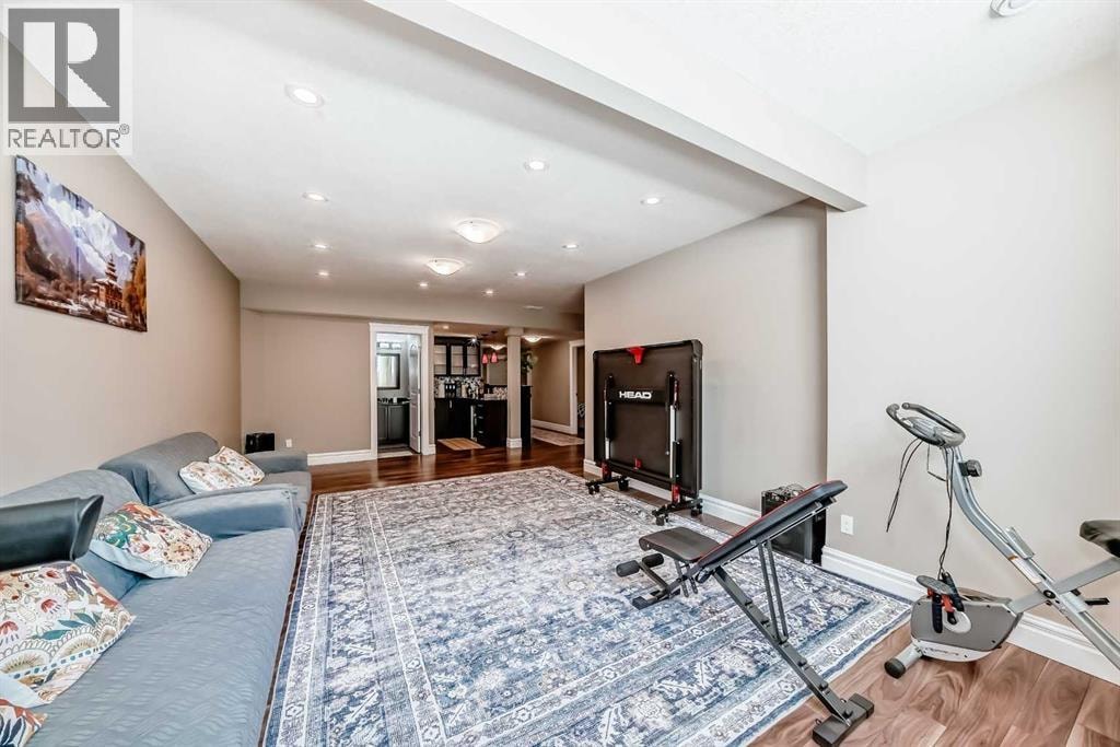 75 Silverado Bank Gardens SW — photo 39