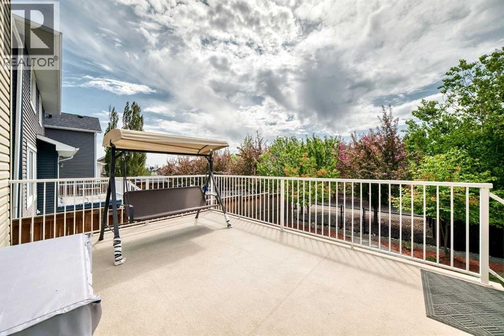75 Silverado Bank Gardens SW — photo 45