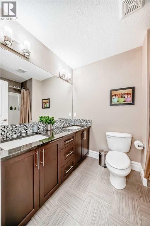75 Silverado Bank Gardens SW — photo 34