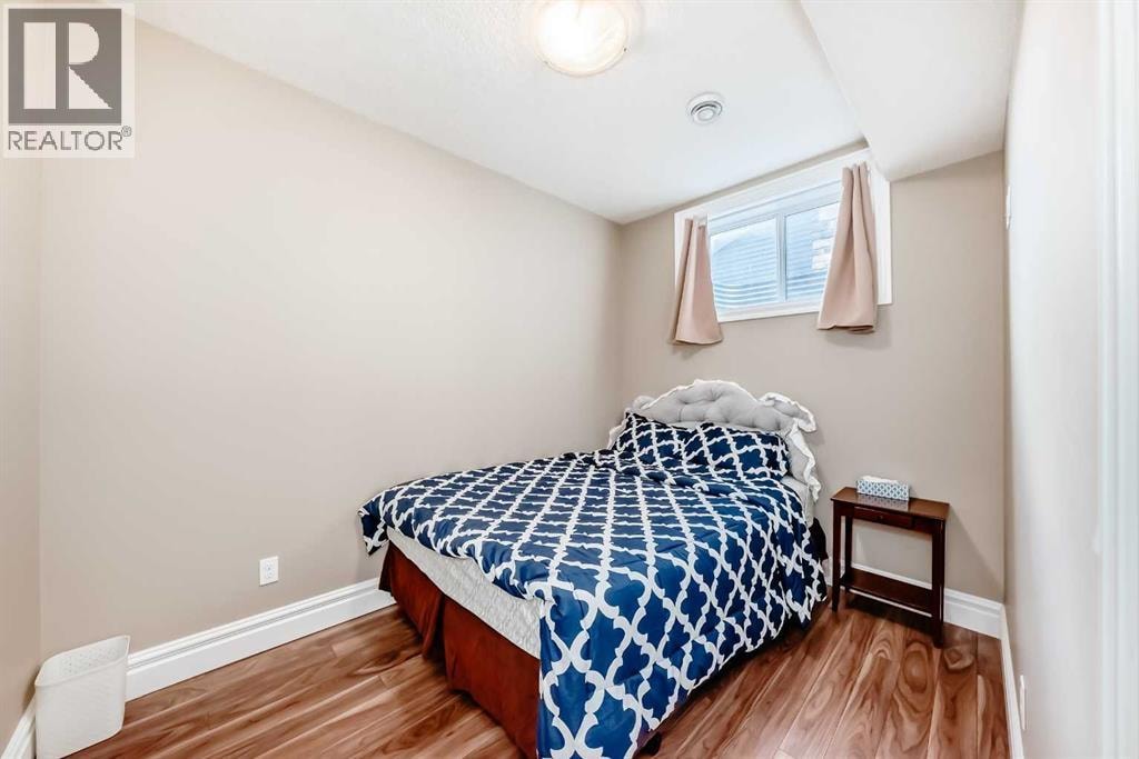 75 Silverado Bank Gardens SW — photo 43