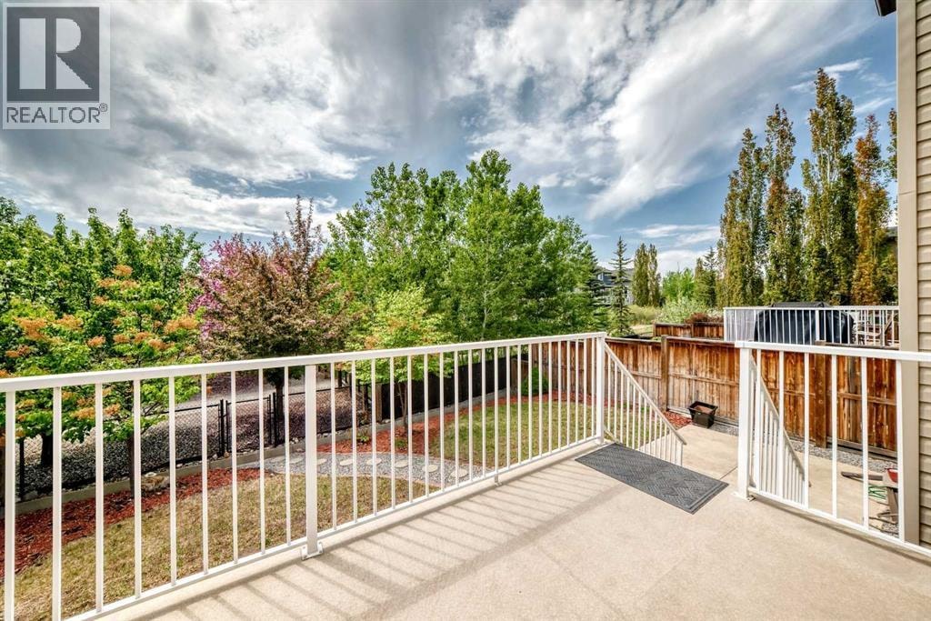 75 Silverado Bank Gardens SW — photo 46