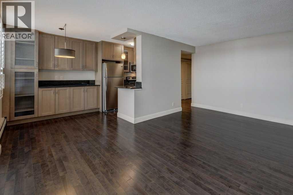 905, 733 14 Avenue SW — photo 19