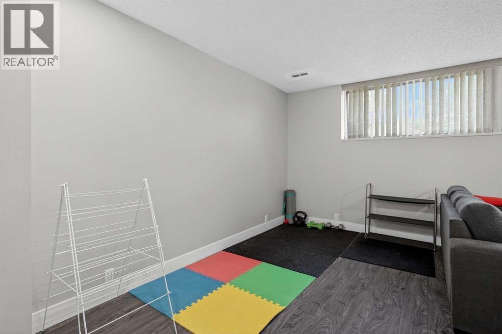 76 Ranchridge Drive NW — photo 24