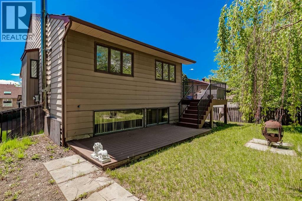 76 Ranchridge Drive NW — photo 33
