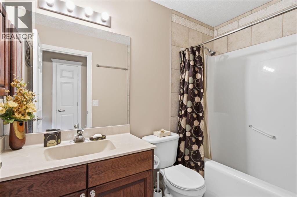 21 Royal Ridge Hill NW — photo 23