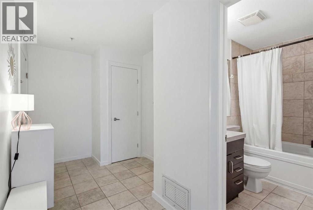 707, 1410 1 Street SE — photo 12